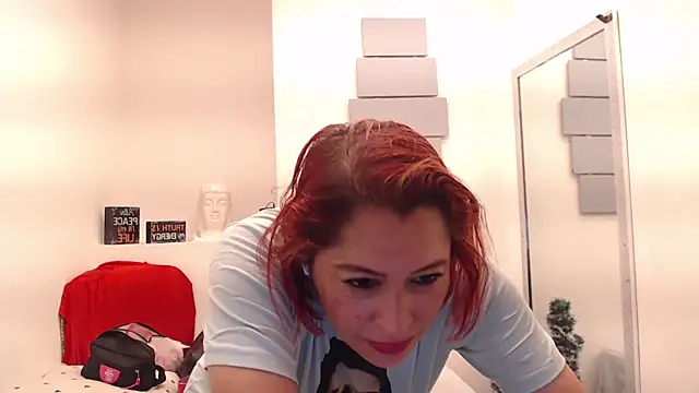 eva_twiss's cam snapshot