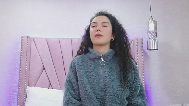 RoxanaAngel's cam snapshot