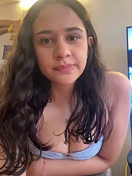 BabyKathy's cam snapshot