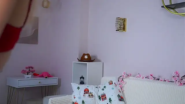 SunnivaCovil live sex cam