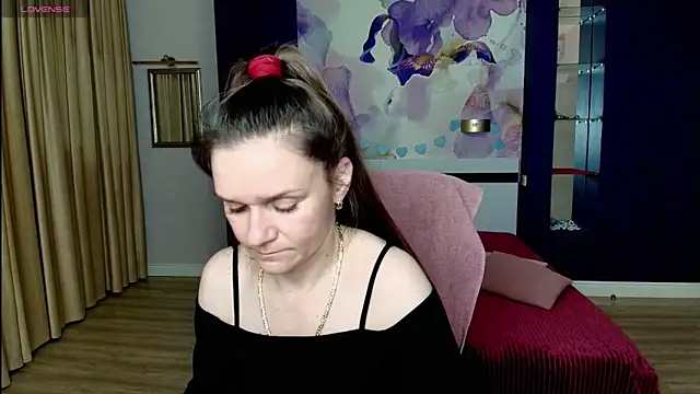 AriaGray's cam snapshot