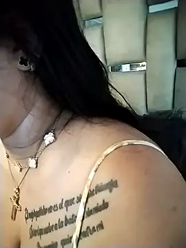 chelaqueen_ live sex cam