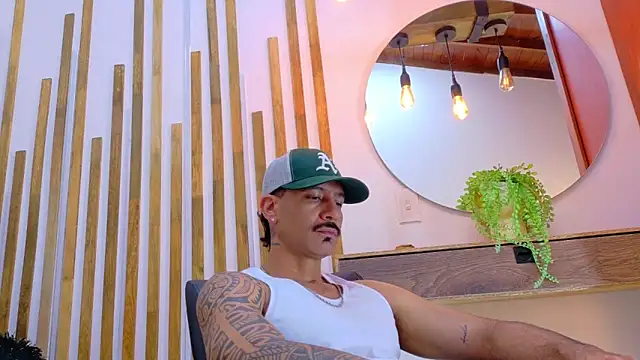 yorbymaxx live sex cam