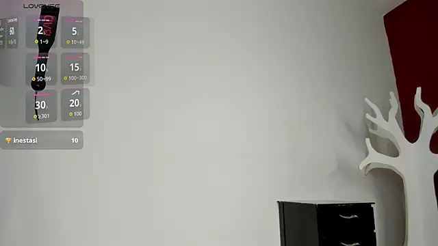 Alana_Jones_'s cam snapshot