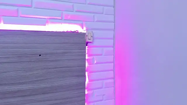 Taylor_walton's cam snapshot