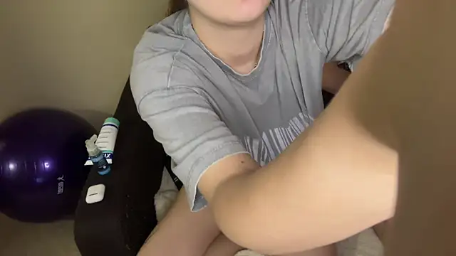 Hidden_Sin live sex cam