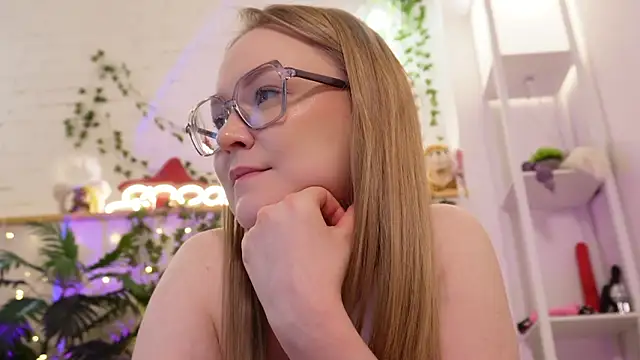 MonicaAsis's cam snapshot