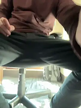 Tyman3236 live sex cam