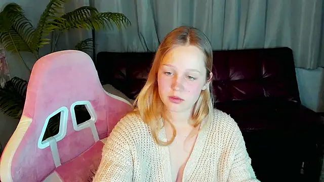 FallenLane's cam snapshot