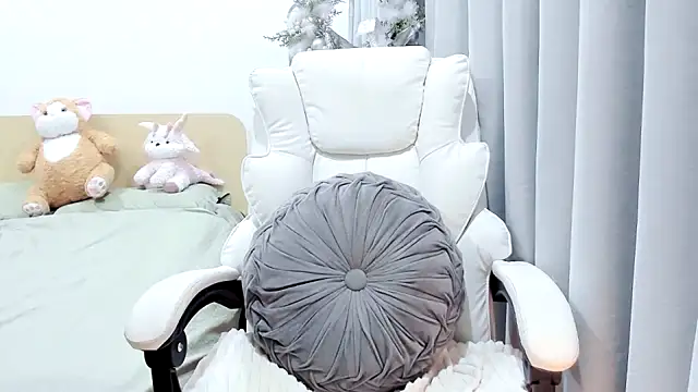 Lita-Julia's cam snapshot