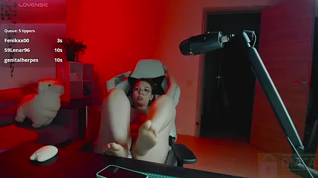 SpecterGirl's cam snapshot