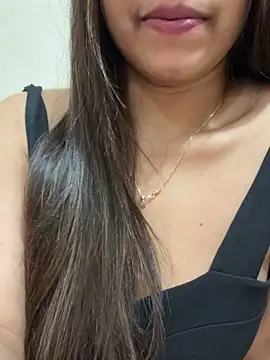 Cute-Sakhi live sex cam