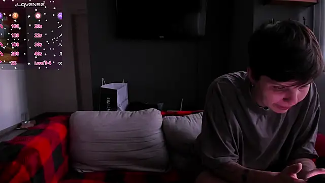 Tenderly_Couple's cam snapshot