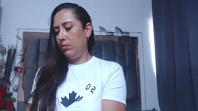 Salmma_Milf's cam snapshot