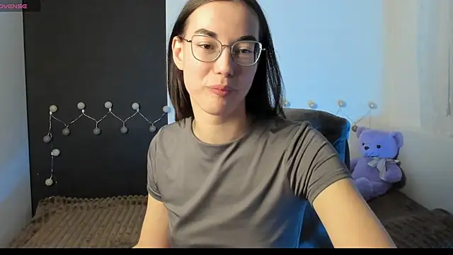 EmmaJacson's cam snapshot