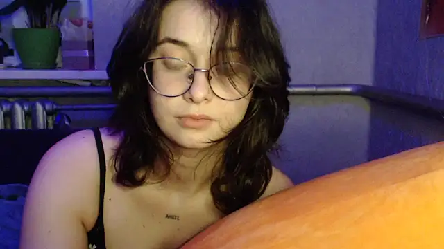 Angelik5371's cam snapshot