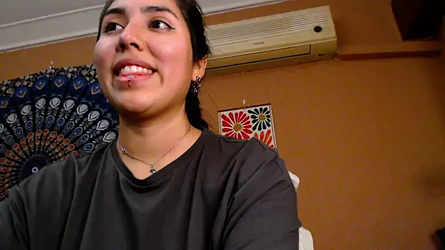 IntimateTales live sex cam