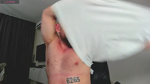 Findom_guy's cam snapshot