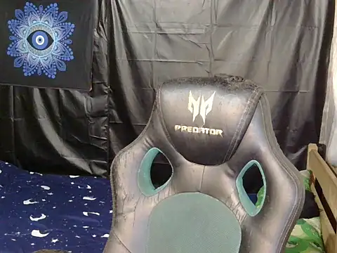 hugekenbigcock live sex cam