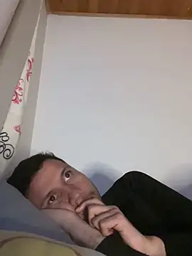 Michaell_Spinelly's cam snapshot