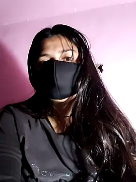 Janvi_Jaitly's cam snapshot