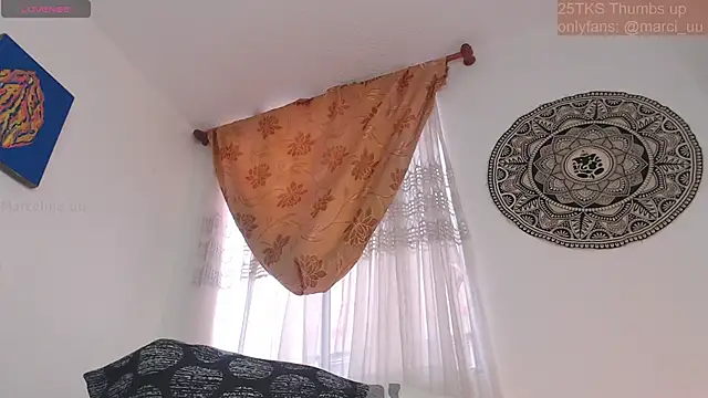 Marci_owo's cam snapshot