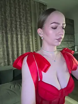 MissOyee's cam snapshot