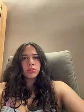 BabyKathy's cam snapshot