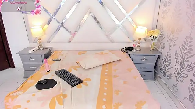 mariannamiller's cam snapshot