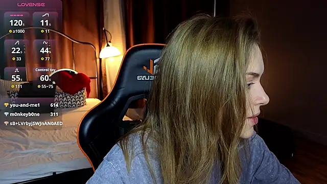 Accidental_Genius_'s cam snapshot