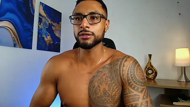 LiamGarcia1 live sex cam