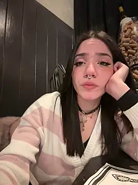 ShannonShanny live sex cam