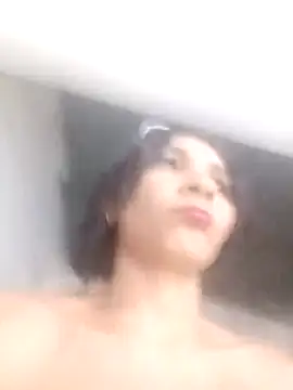 chikivivi-'s cam snapshot