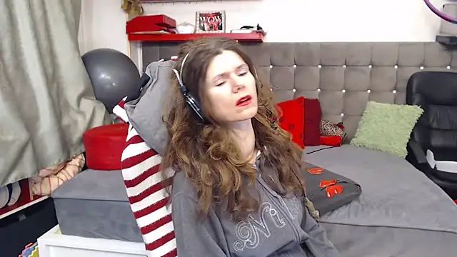 kellyterapy's cam snapshot