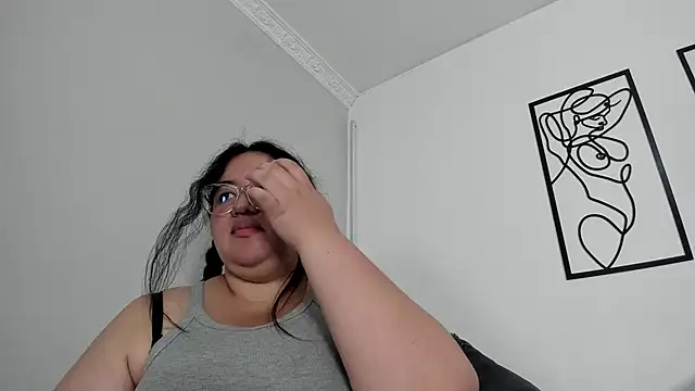 RubyPirsso18's cam snapshot