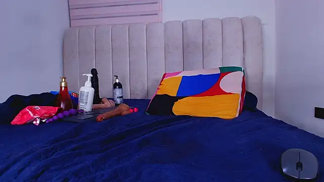 timkerbell_'s cam snapshot