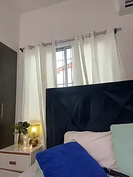 Lily_Woodz's cam snapshot