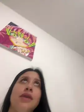 lucy_grey25's cam snapshot