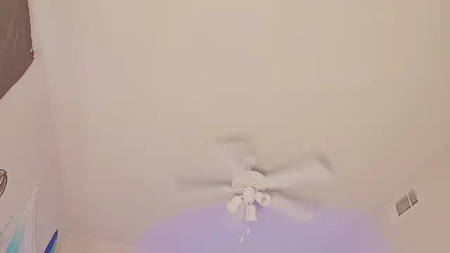 Talulaa's cam snapshot