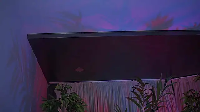 GinaValentinna live sex cam