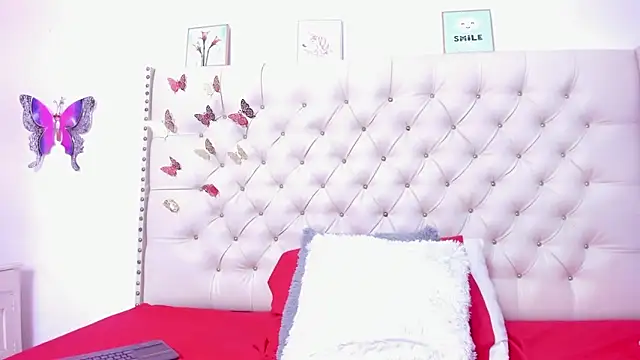 celena_wonder's cam snapshot