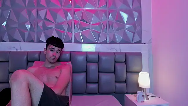 KathyAiden's cam snapshot