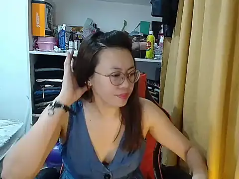 crizzybel's cam snapshot