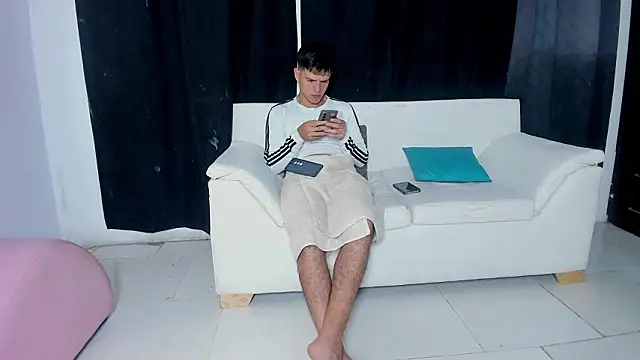 self_love46's cam snapshot