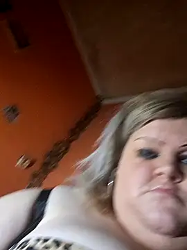 ducicsajsziii's cam snapshot