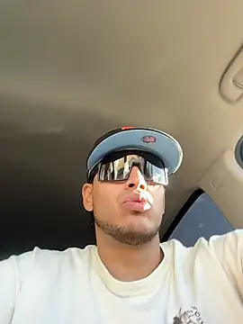 StrokingDaddy4 live sex cam