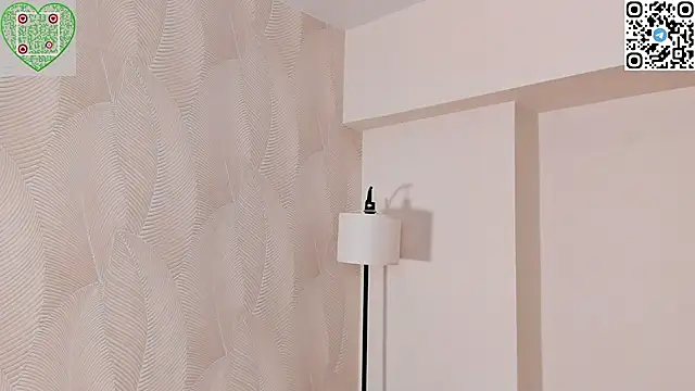 CherrylHolme's cam snapshot