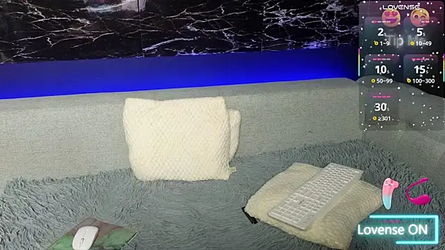 _YourSubmissive_'s cam snapshot