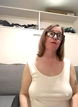 SweetandNaughty1's cam snapshot