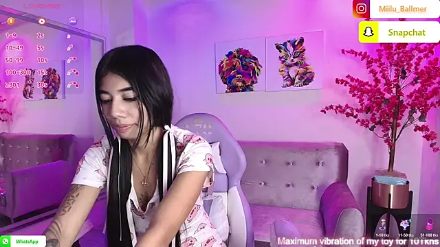 Zoe_18T's cam snapshot